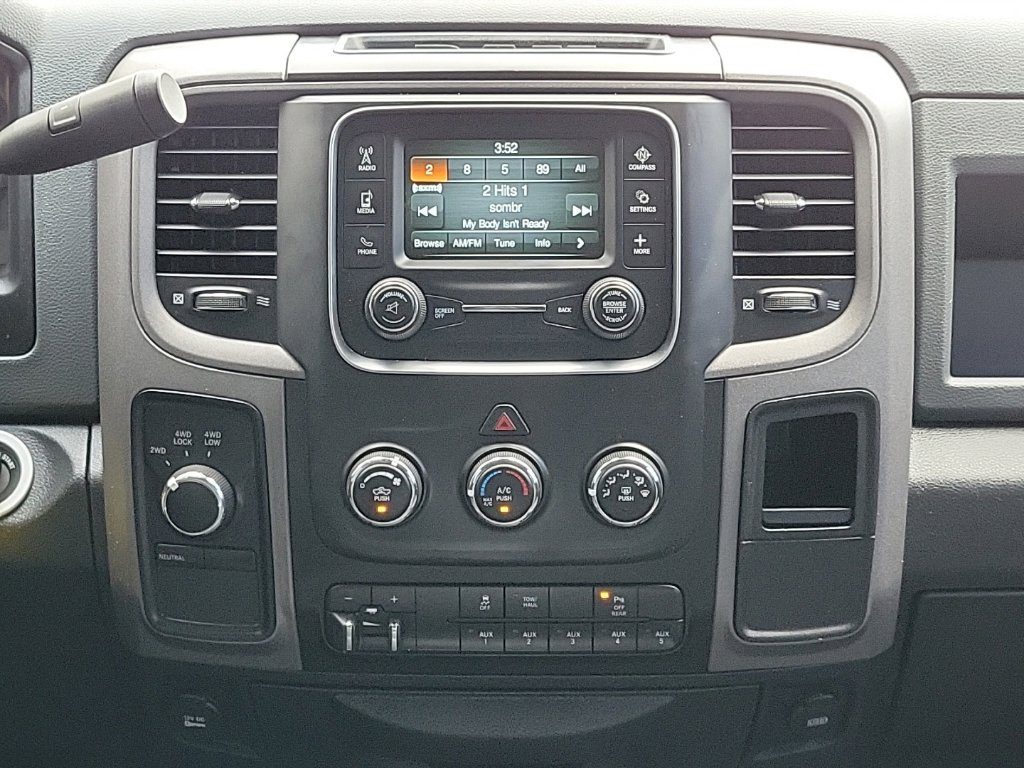 Used 2017 RAM 2500 Tradesman w/ Chrome Appearance Group AWD/4WD image 22