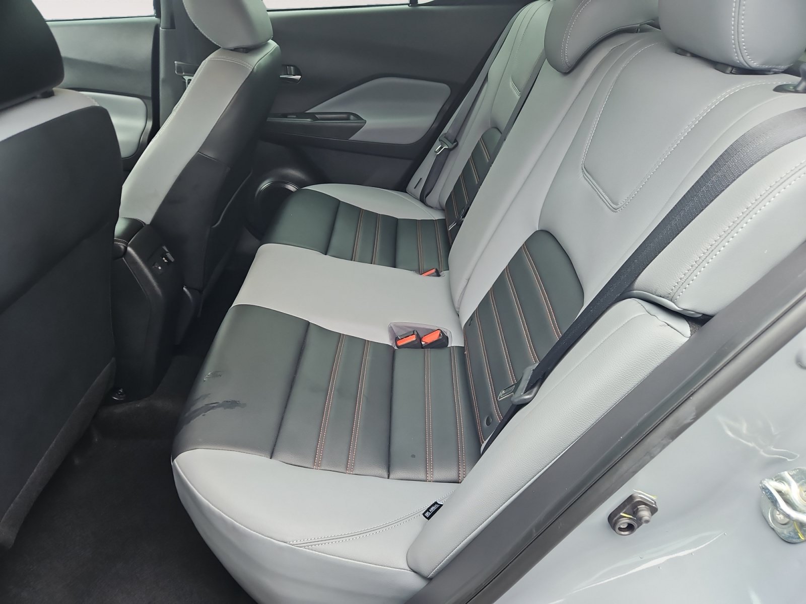 Used 2023 Nissan Kicks SR w/ SR Premium Package FWD image 14