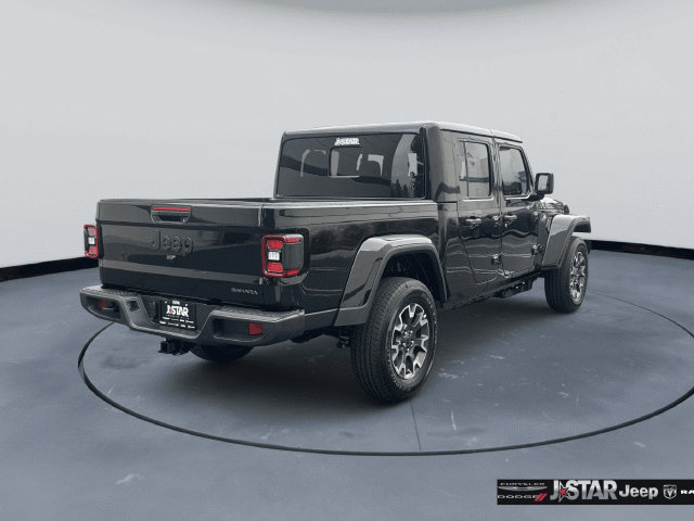 New 2026 Jeep Gladiator Sport AWD/4WD image 5
