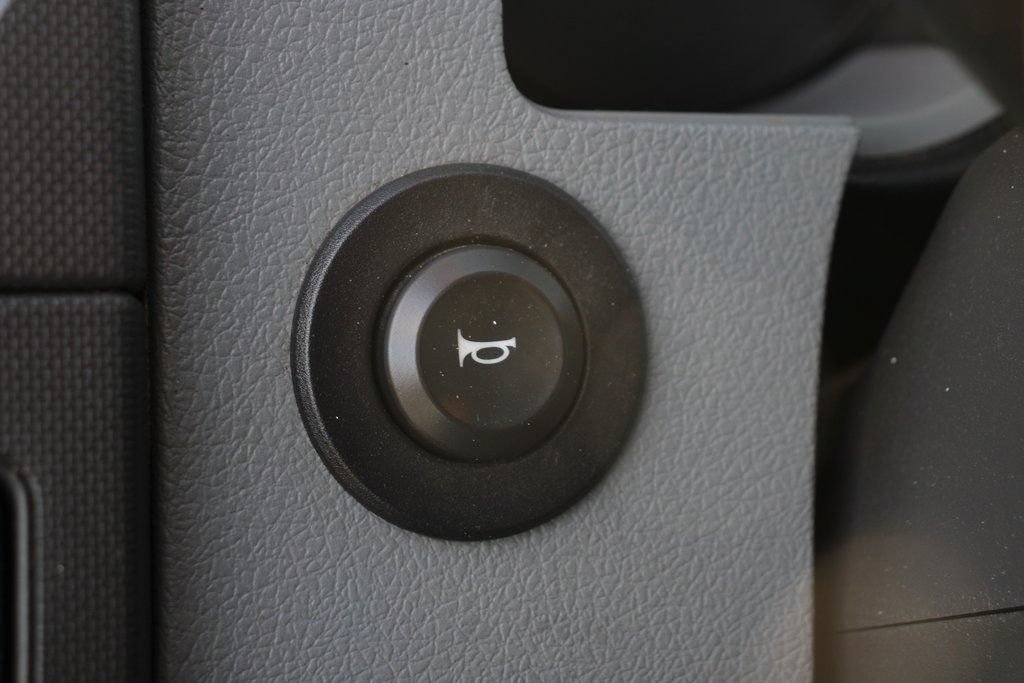 Used 2019 Ford F750 2WD Regular Cab Super Duty image 30