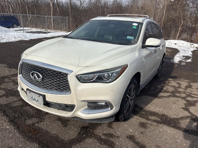 Used 2019 INFINITI QX60 Luxe w/ Essential Package