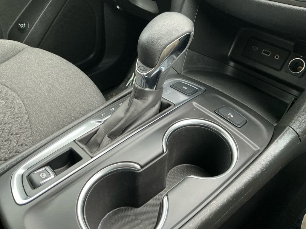 Used 2024 Chevrolet Equinox LT image 17