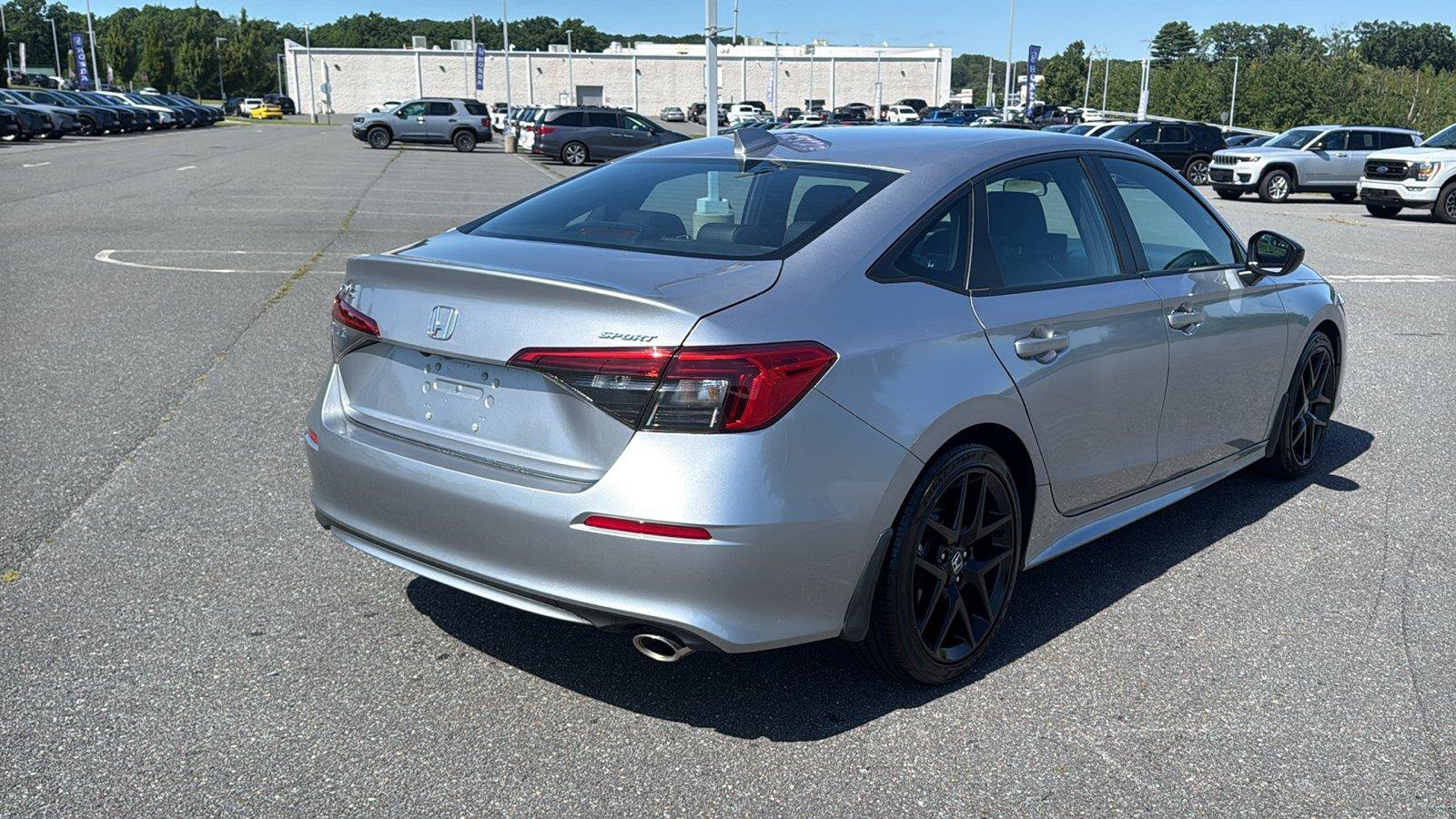 Used 2024 Honda Civic Sport image 6