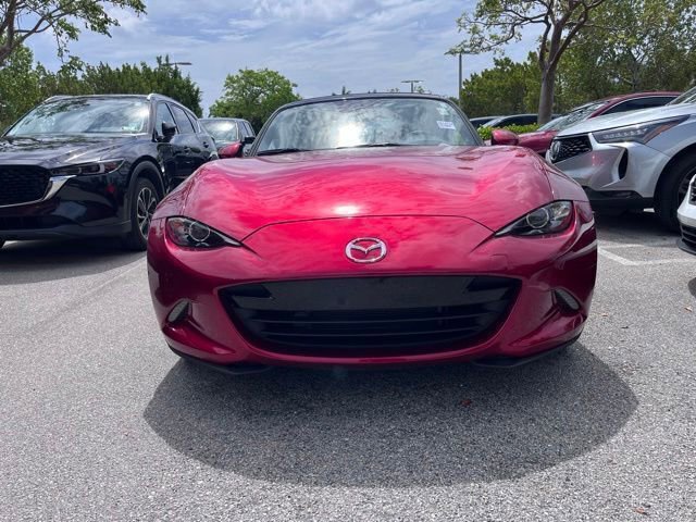 Used 2023 MAZDA MX-5 Miata Grand Touring RWD image 3