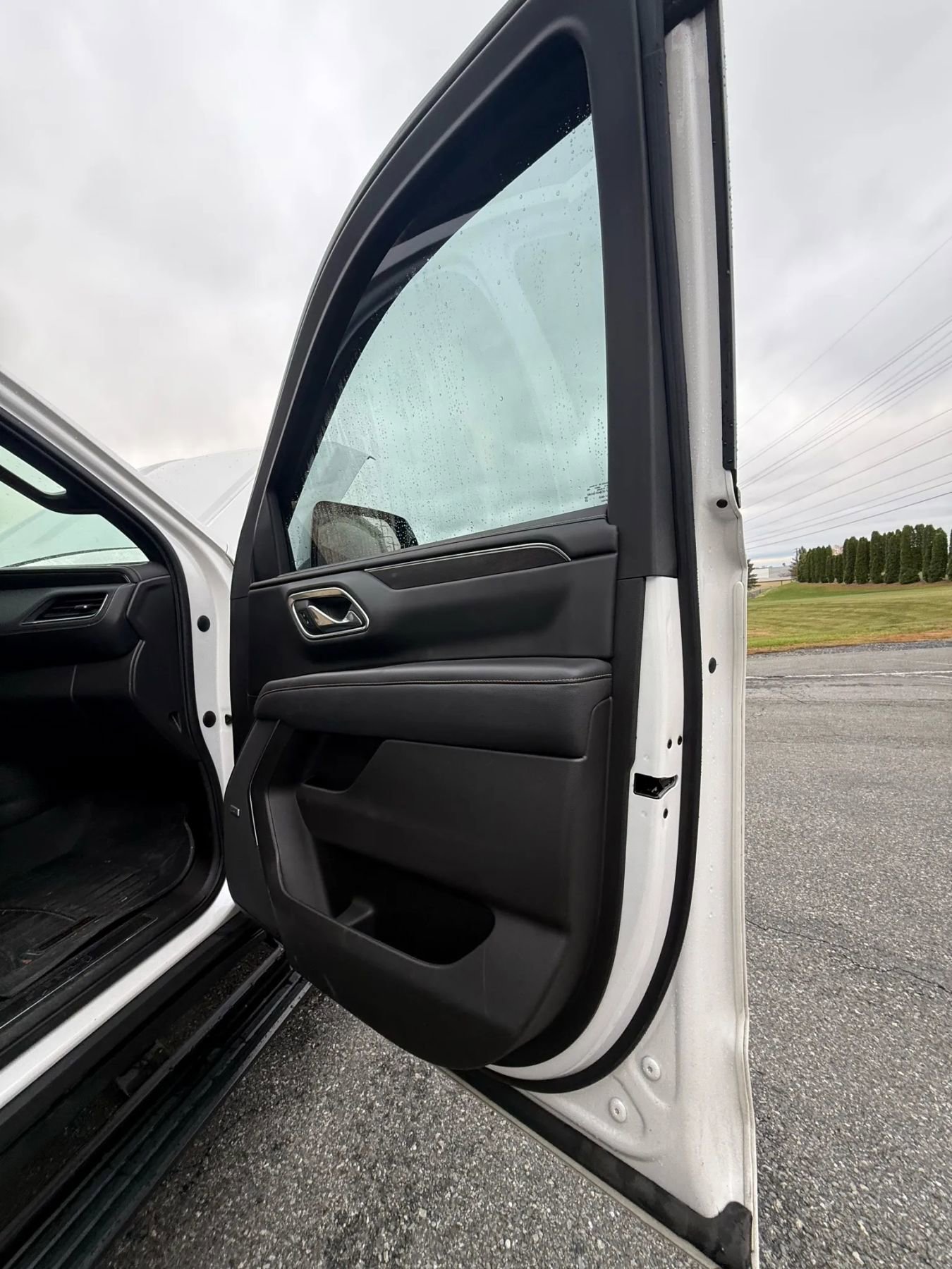 Used 2021 GMC Yukon AT4 w/ AT4 Premium Package image 56