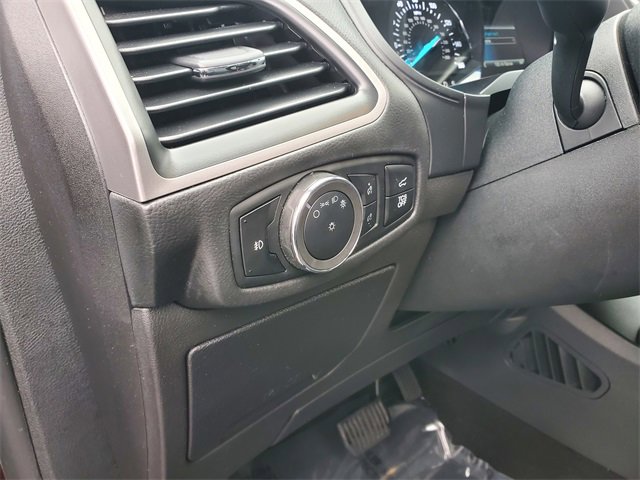 Certified 2024 Ford Edge SEL w/ Convenience Package image 12