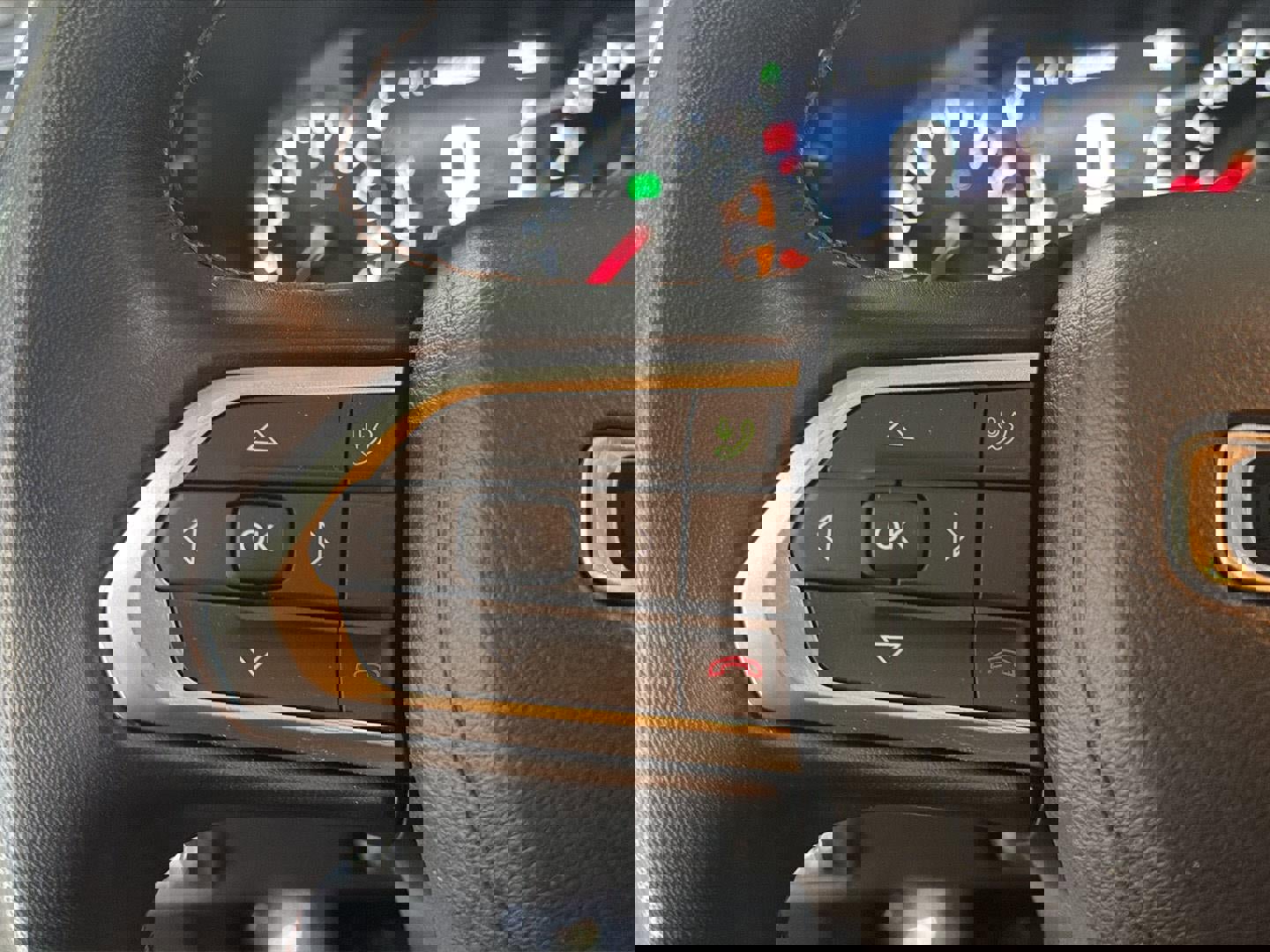 Used 2022 Jeep Compass Limited w/ Sun and Sound Group image 19