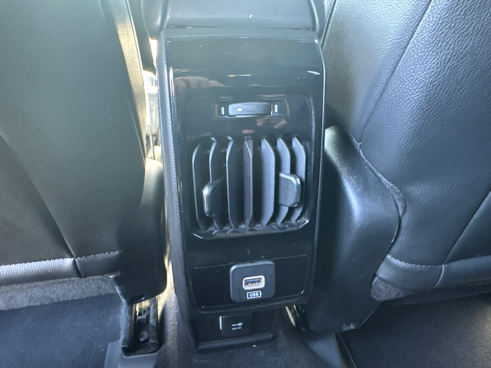 Used 2024 Jeep Compass Limited AWD/4WD image 25
