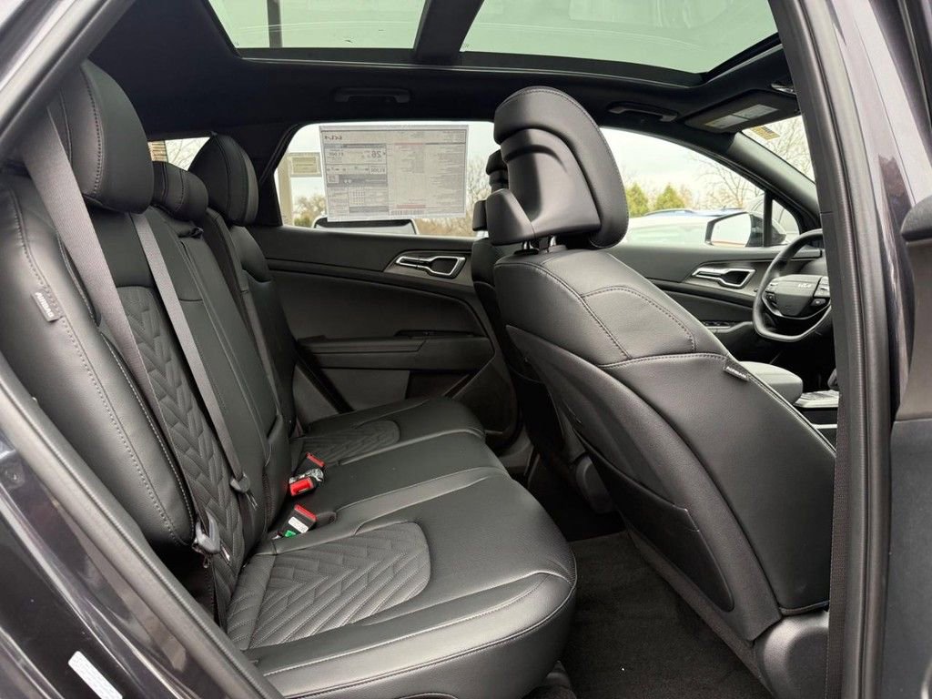 New 2026 Kia Sportage X-Line w/ X-Line Technology Package image 6