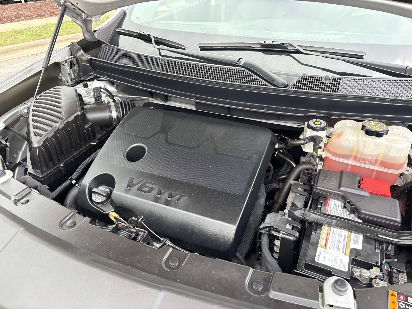 Used 2019 Chevrolet Traverse LT w/ LPO, Blackout Package AWD/4WD image 34