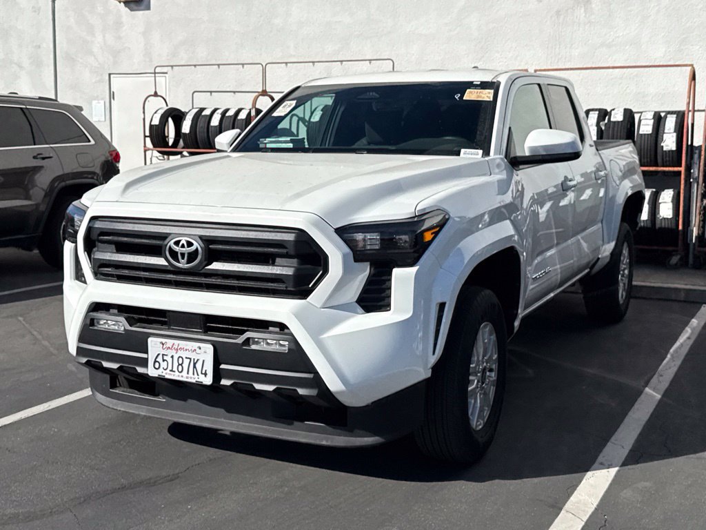 Used 2026 Toyota Tacoma SR5 RWD image 3
