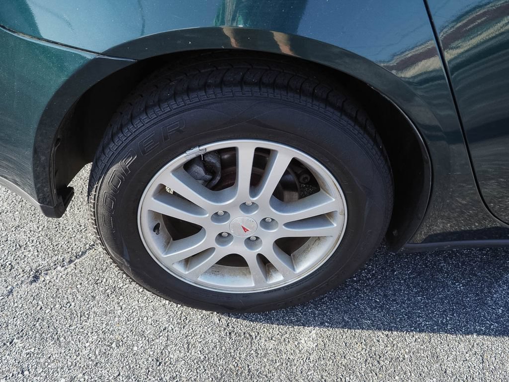 Used 2006 Pontiac G6 Sedan w/ Premium Value Package FWD image 9