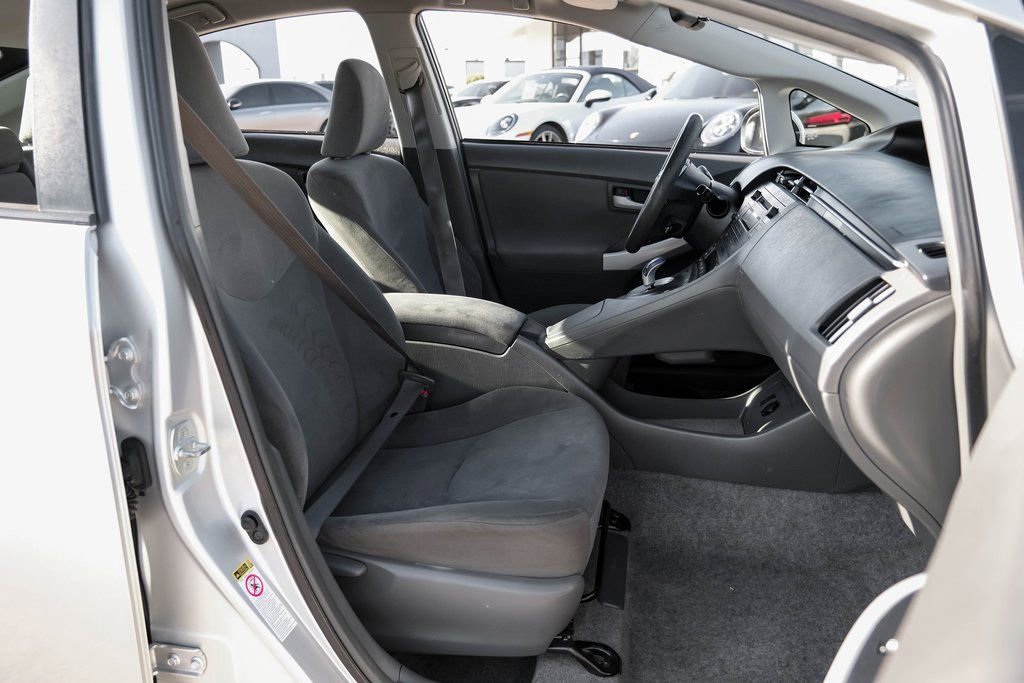 Used 2011 Toyota Prius Two image 27