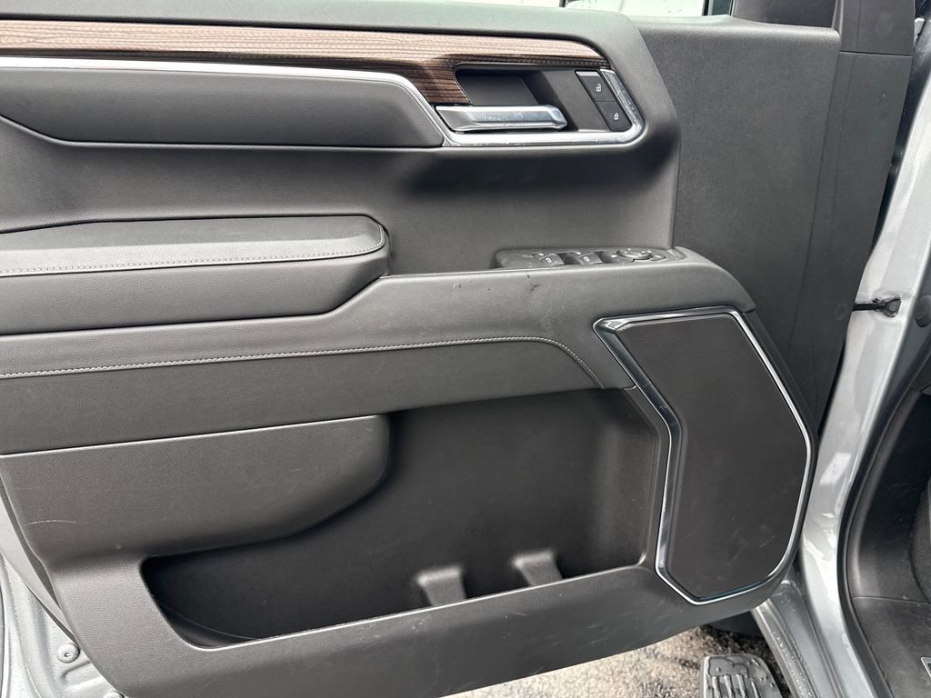 Used 2024 Chevrolet Silverado 1500 LT image 12