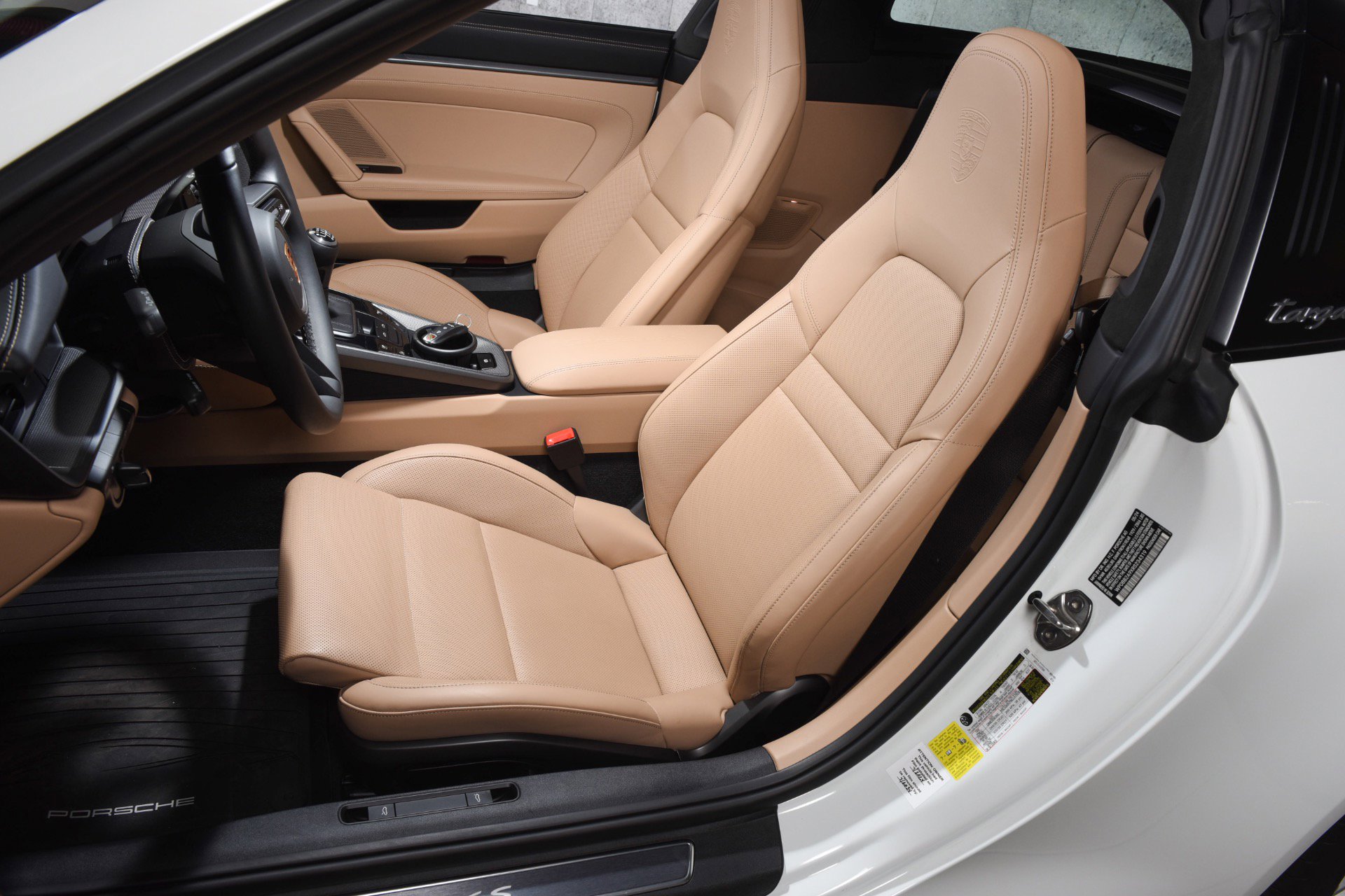 Used 2024 Porsche 911 Targa 4S image 6