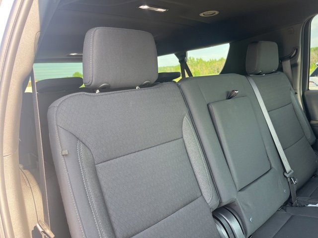 New 2025 Chevrolet Suburban LS image 47