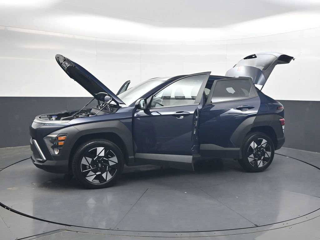 Used 2025 Hyundai Kona SEL AWD/4WD image 52