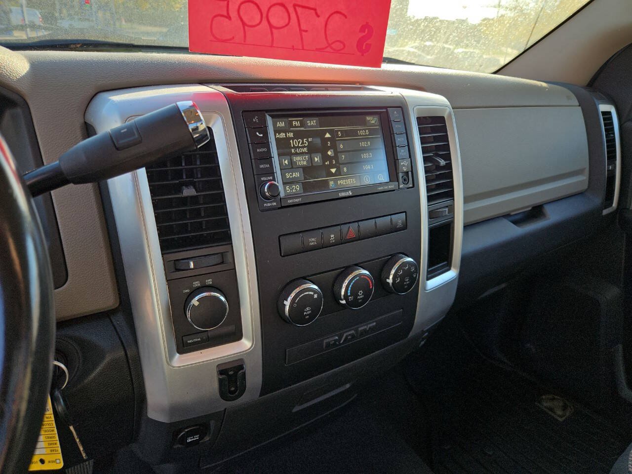 Used 2012 RAM 2500 SLT w/ Luxury Group AWD/4WD image 18