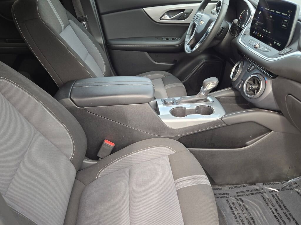 Used 2023 Chevrolet Blazer LT w/ Driver Confidence Package AWD/4WD image 6