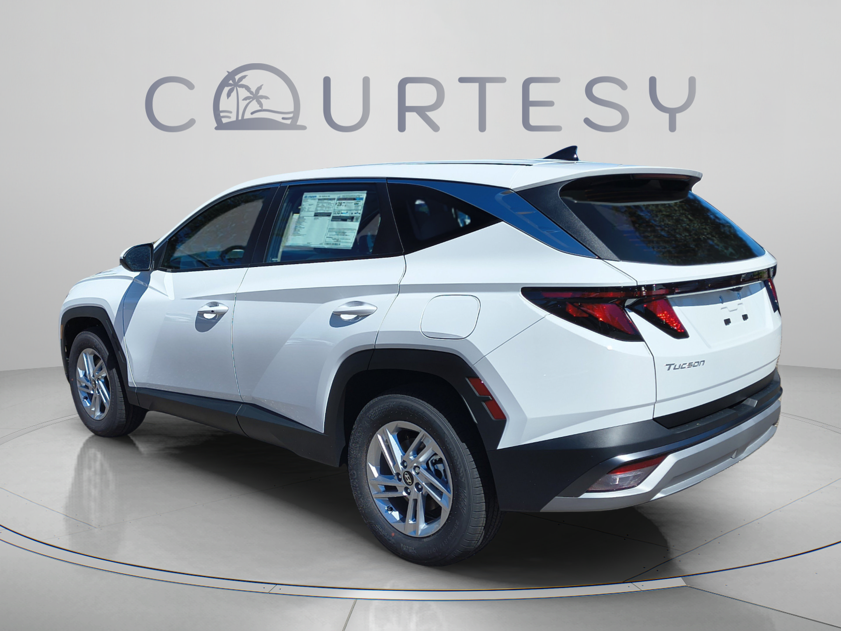 New 2026 Hyundai Tucson SE FWD image 3