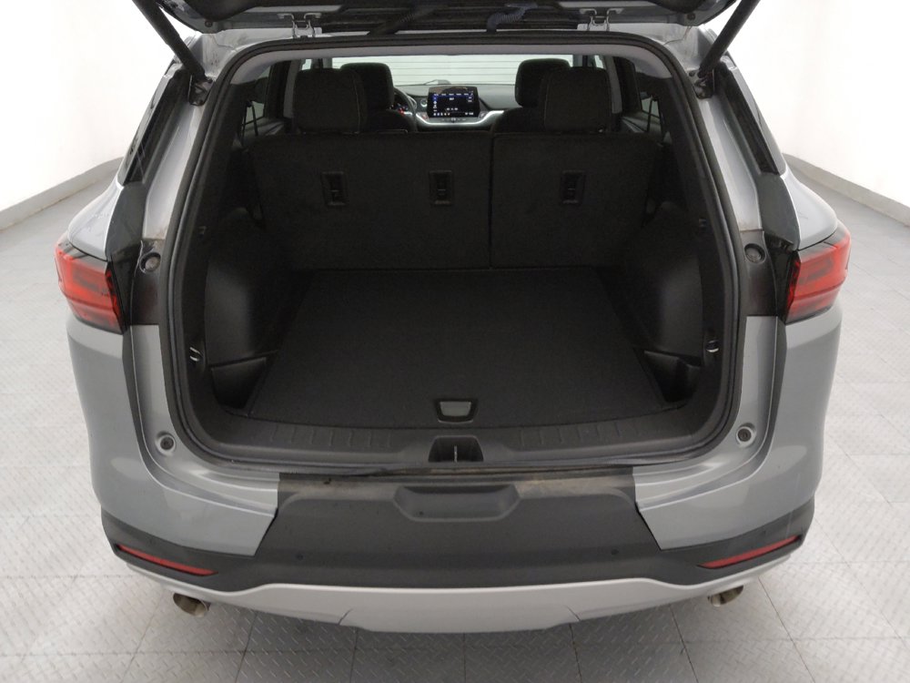 Used 2024 Chevrolet Blazer LT w/ Convenience Package FWD image 29