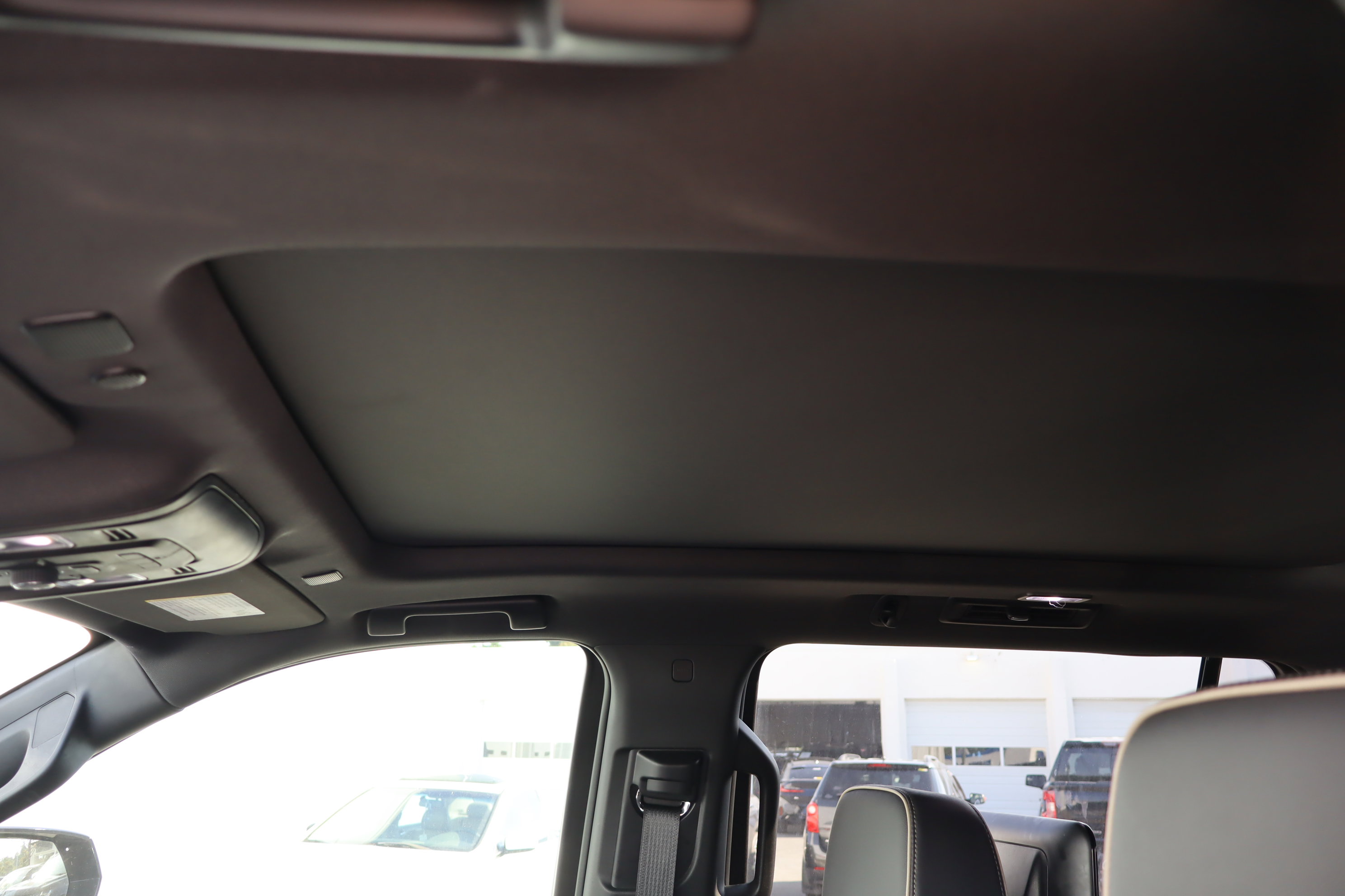 Certified 2024 Chevrolet Suburban Premier w/ Advanced Technology Package image 21