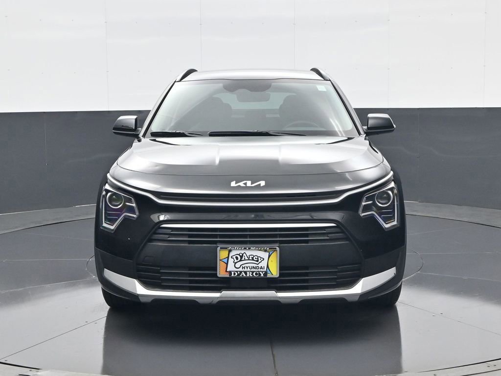 Used 2023 Kia Niro EX FWD image 2