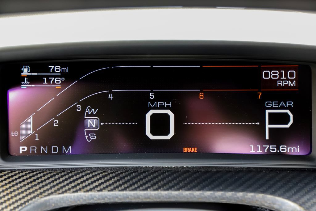Used 2017 Ford GT RWD image 81