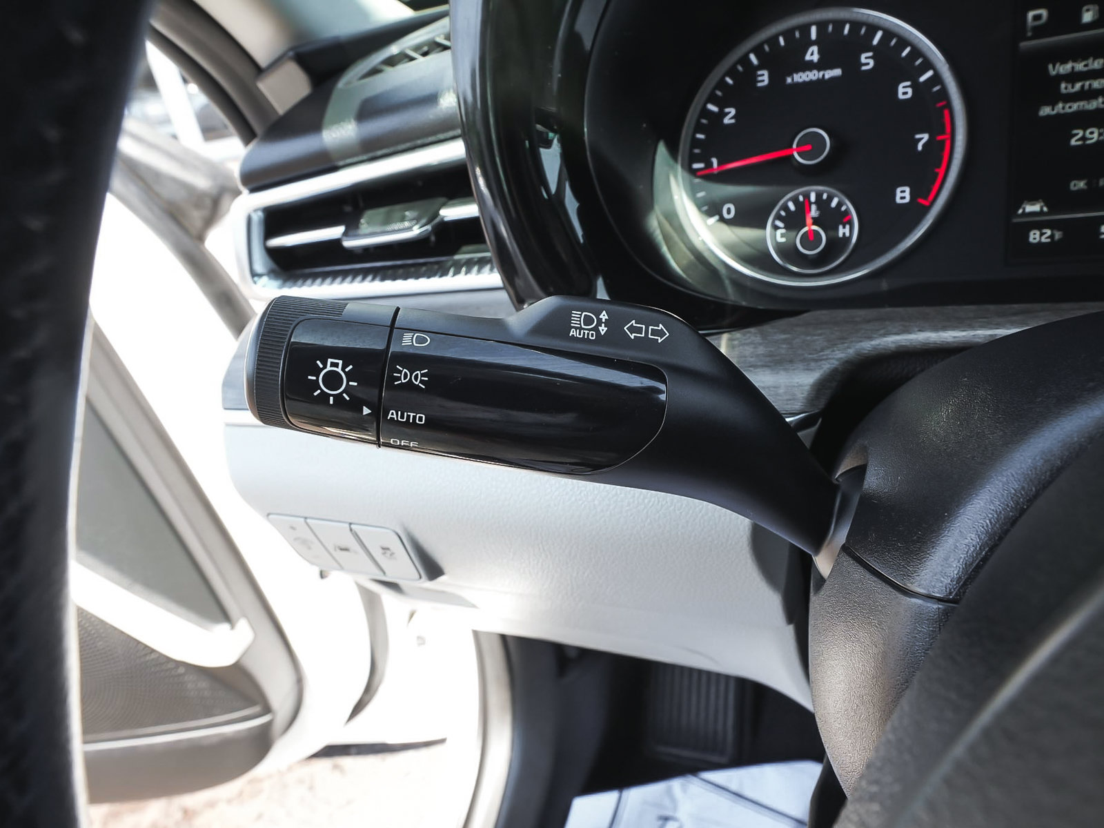 Used 2021 Kia K5 EX w/ EX Premium Package FWD image 23