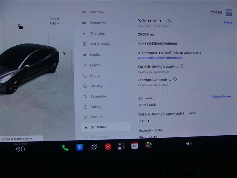 Used 2025 Tesla Model 3 Long Range RWD image 8