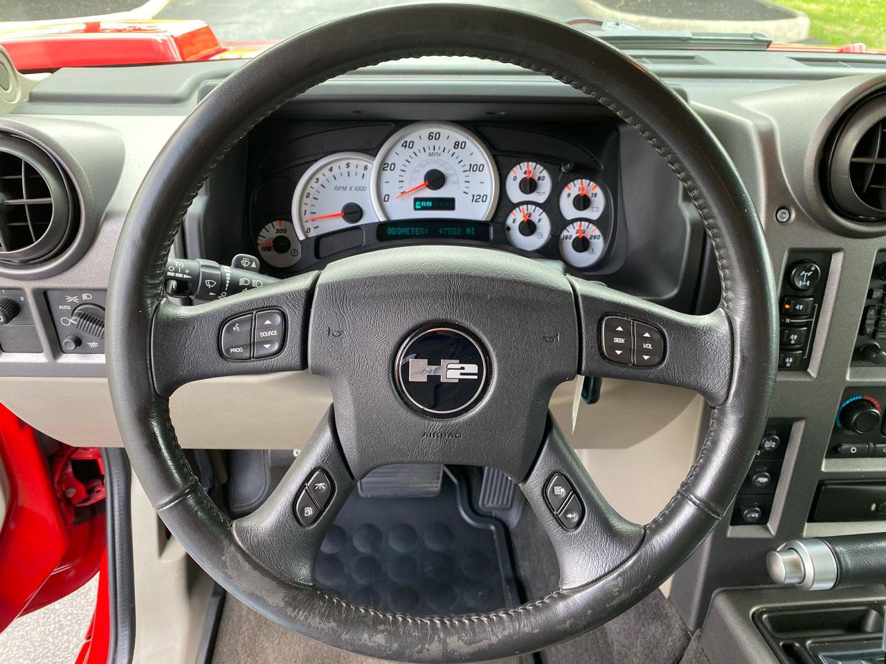 Used 2004 HUMMER H2 AWD/4WD image 34