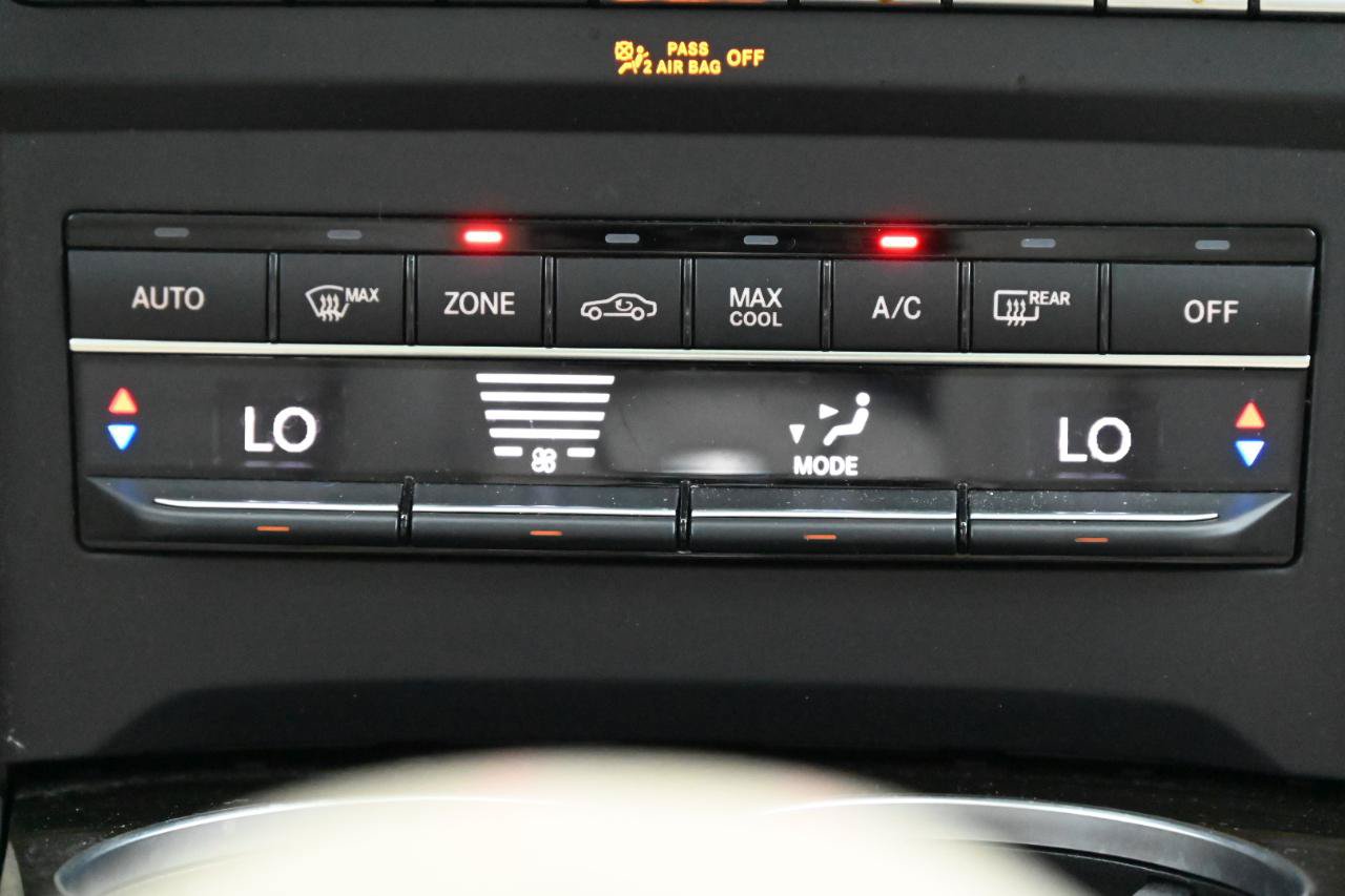 Used 2017 Mercedes-Benz E 400 4MATIC Coupe w/ Premium 3 Package image 34