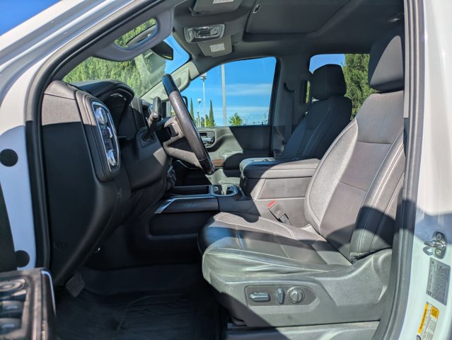 Used 2022 GMC Sierra 2500 SLT w/ SLT Premium Package image 18