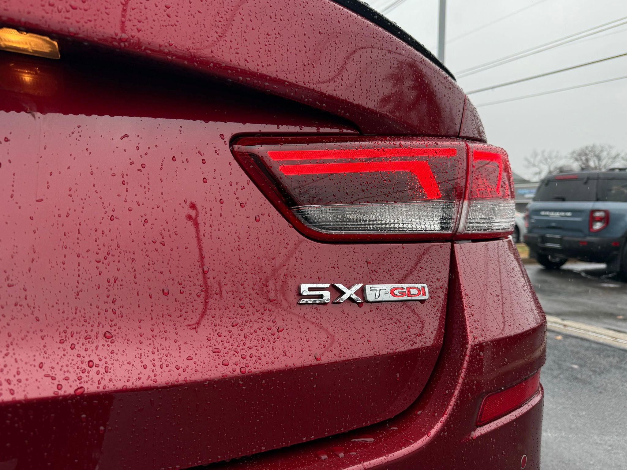 Used 2019 Kia Optima SX image 9
