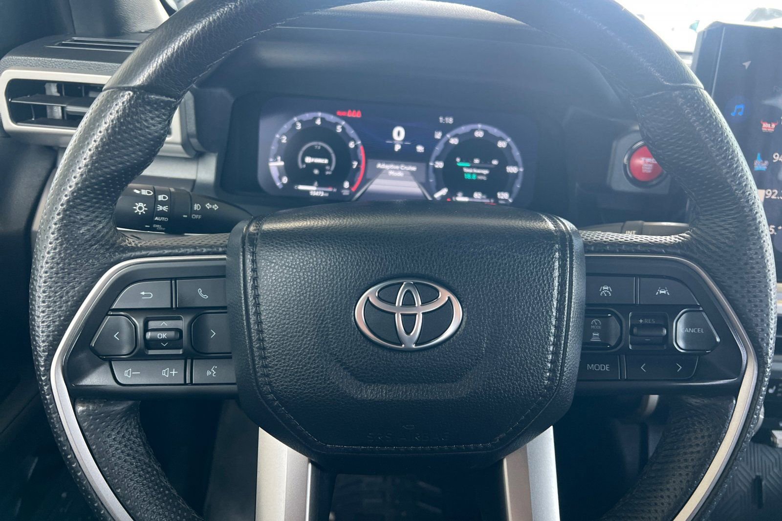 Certified 2024 Toyota Tacoma TRD Off-Road image 19