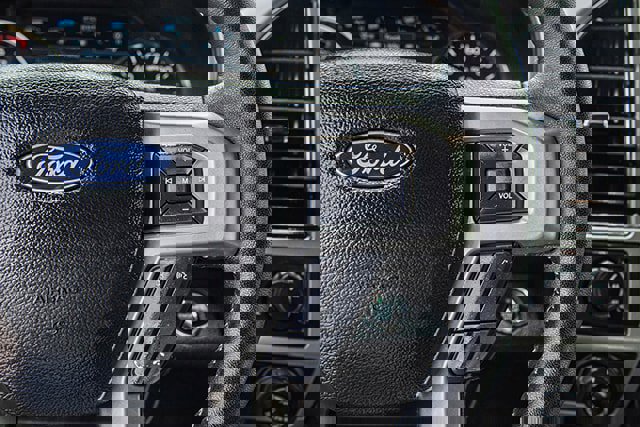 Used 2020 Ford F150 Lariat w/ Equipment Group 502A Luxury image 10