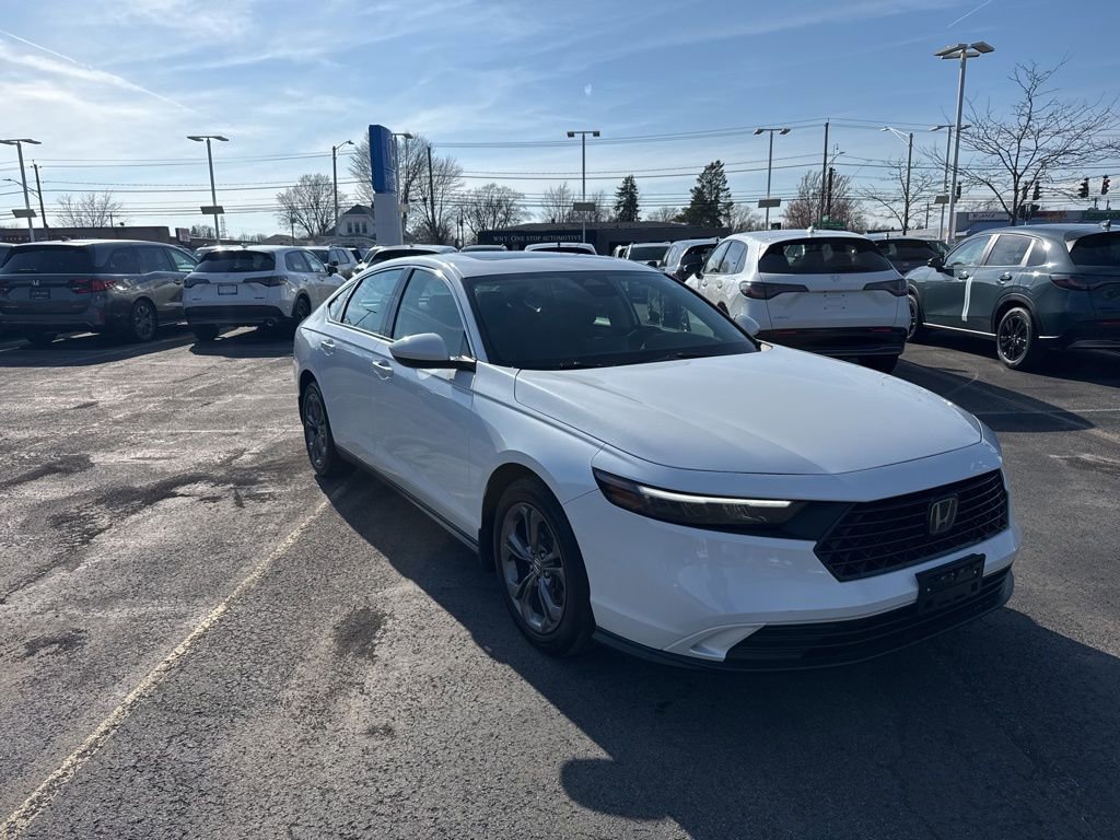 Certified 2023 Honda Accord EX image 2