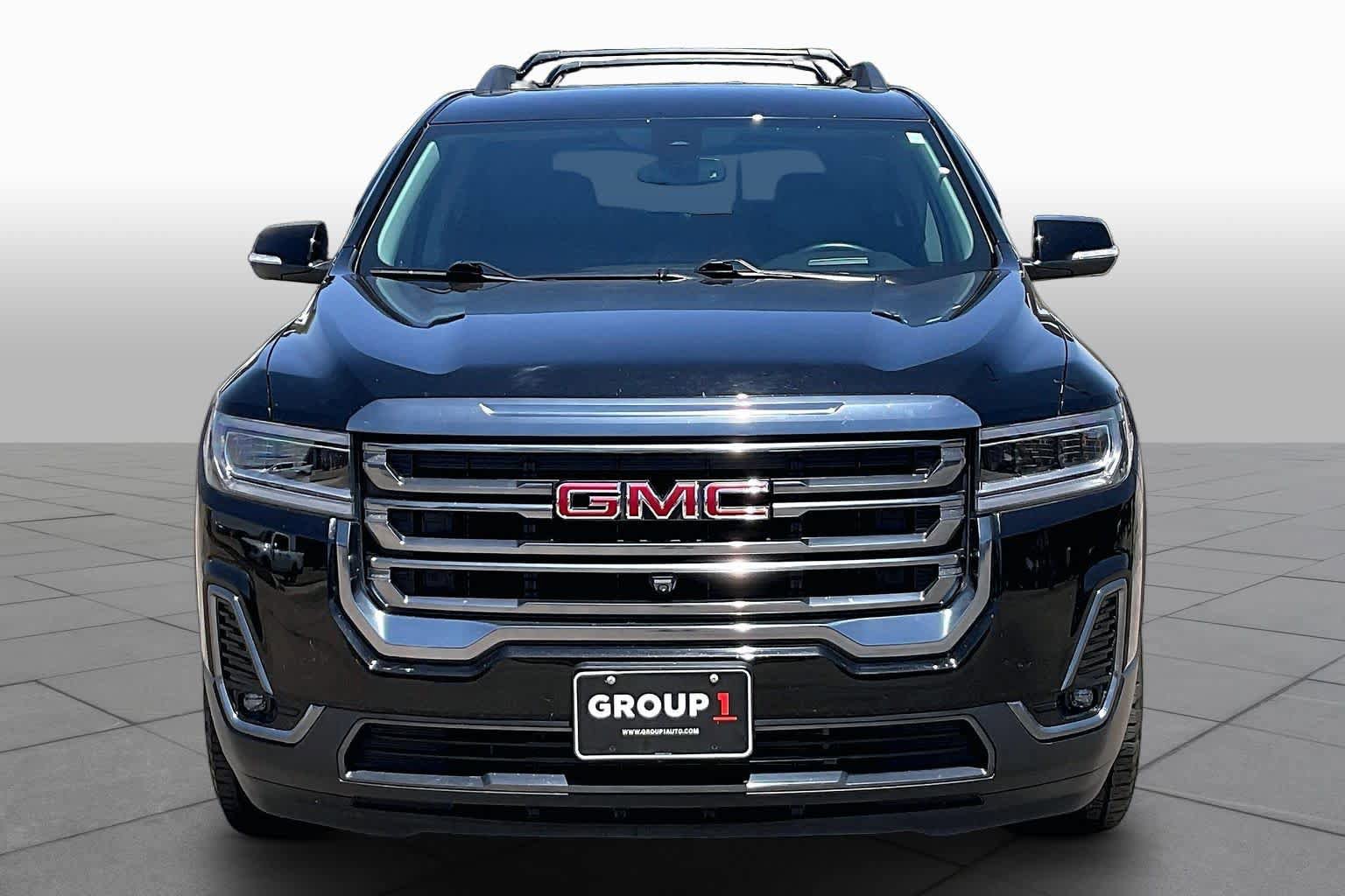 Used 2023 GMC Acadia AT4 w/ Technology Package AWD/4WD image 4