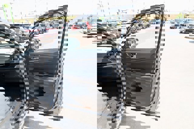 New 2026 Volkswagen Atlas Cross Sport SEL Premium R-Line image 15