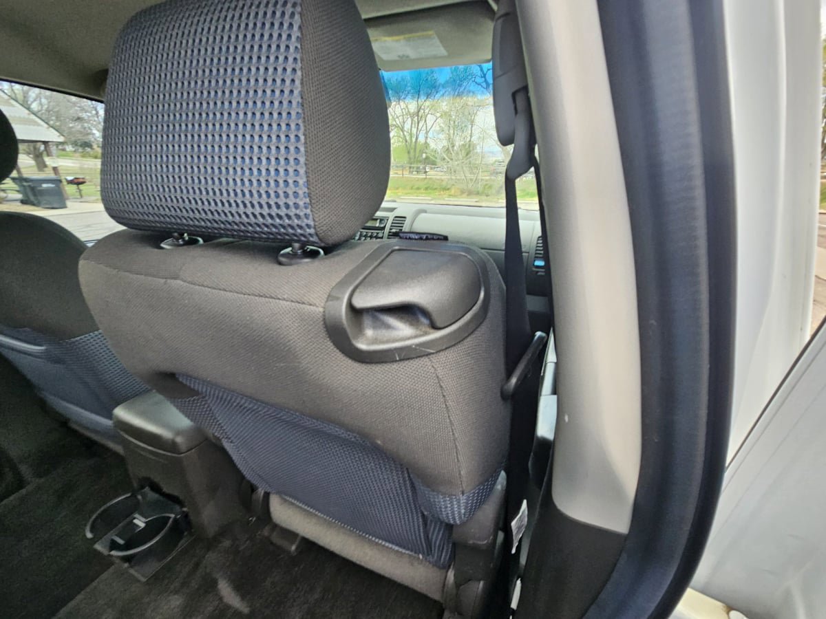 Used 2005 Nissan Xterra Off-Road image 34