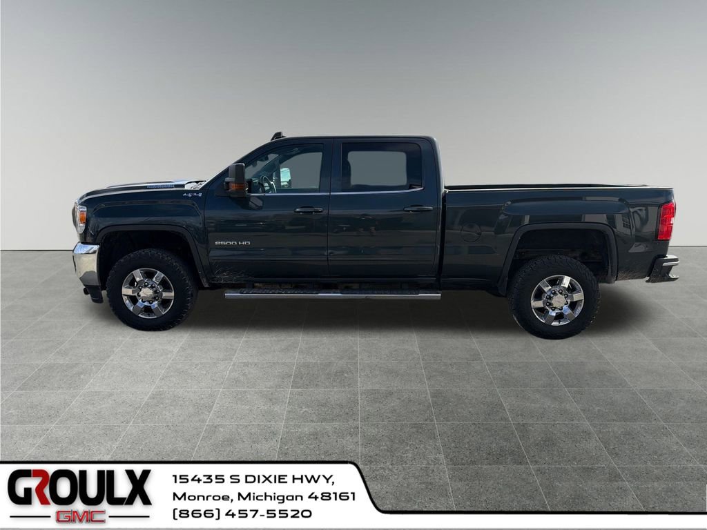 Used 2017 GMC Sierra 2500 SLE w/ SLE Preferred Package image 3