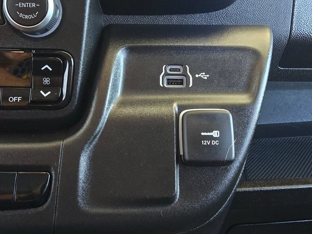 Used 2025 RAM ProMaster 2500 FWD image 16