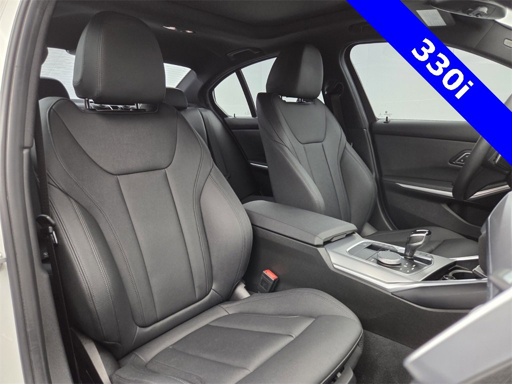 Used 2020 BMW 330i Sedan w/ Convenience Package image 13