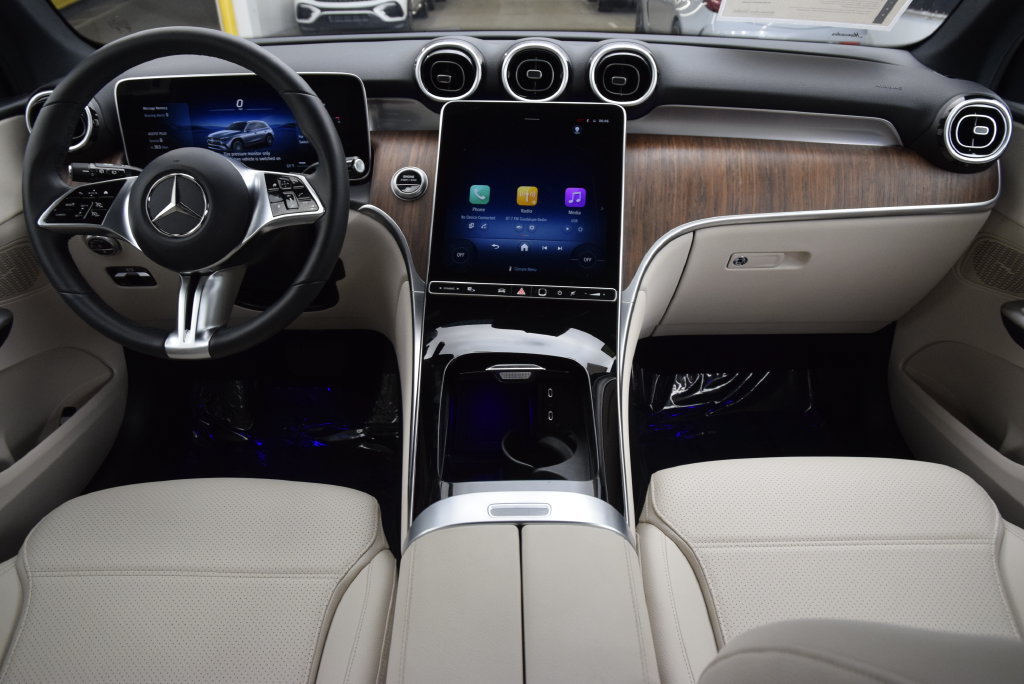 Certified 2026 Mercedes-Benz GLC 300 image 19