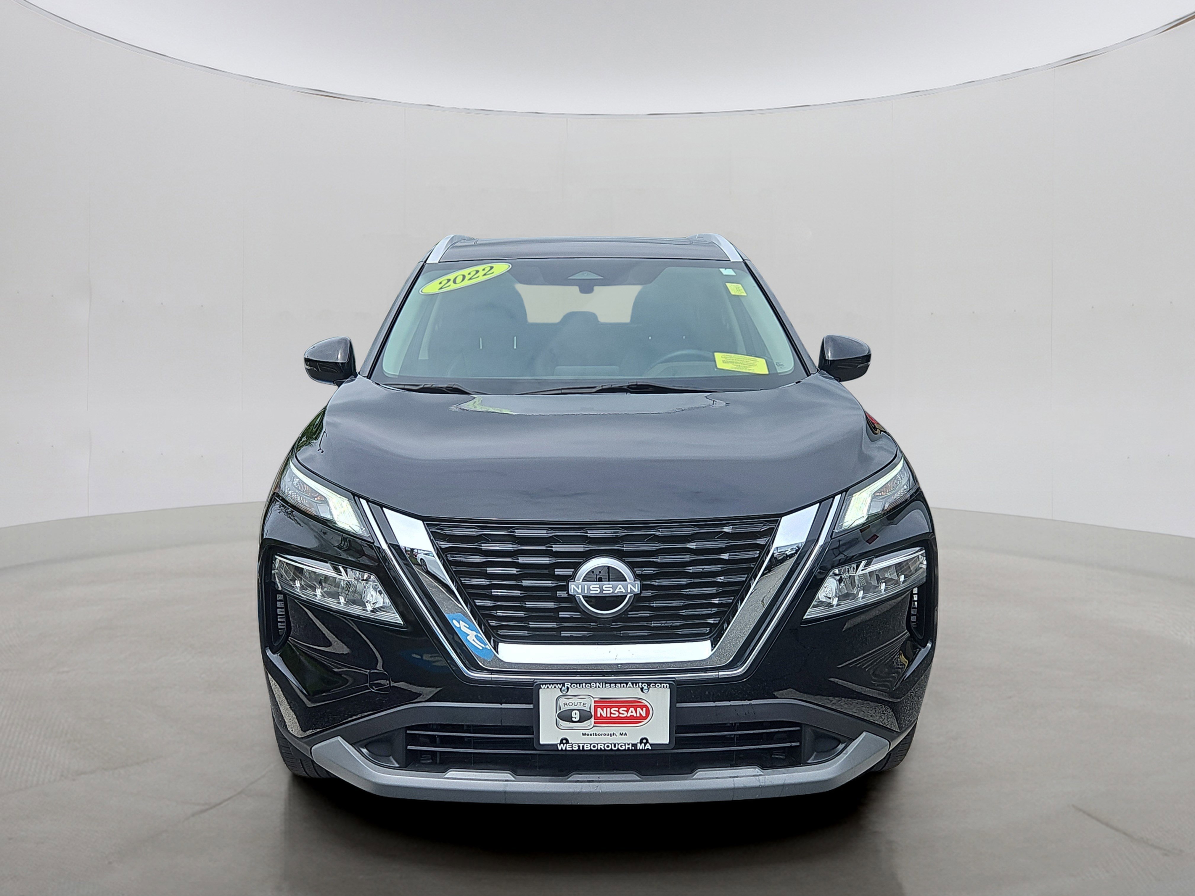 Used 2022 Nissan Rogue SV w/ SV Premium Package image 29