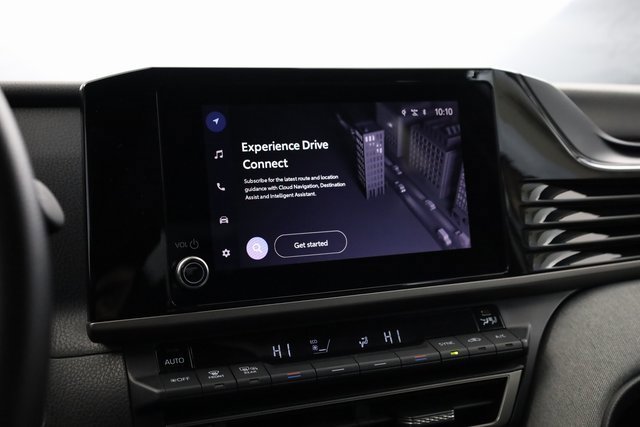 Used 2025 Toyota Camry LE image 17