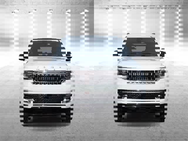 Used 2024 Jeep Wagoneer Series III image 3