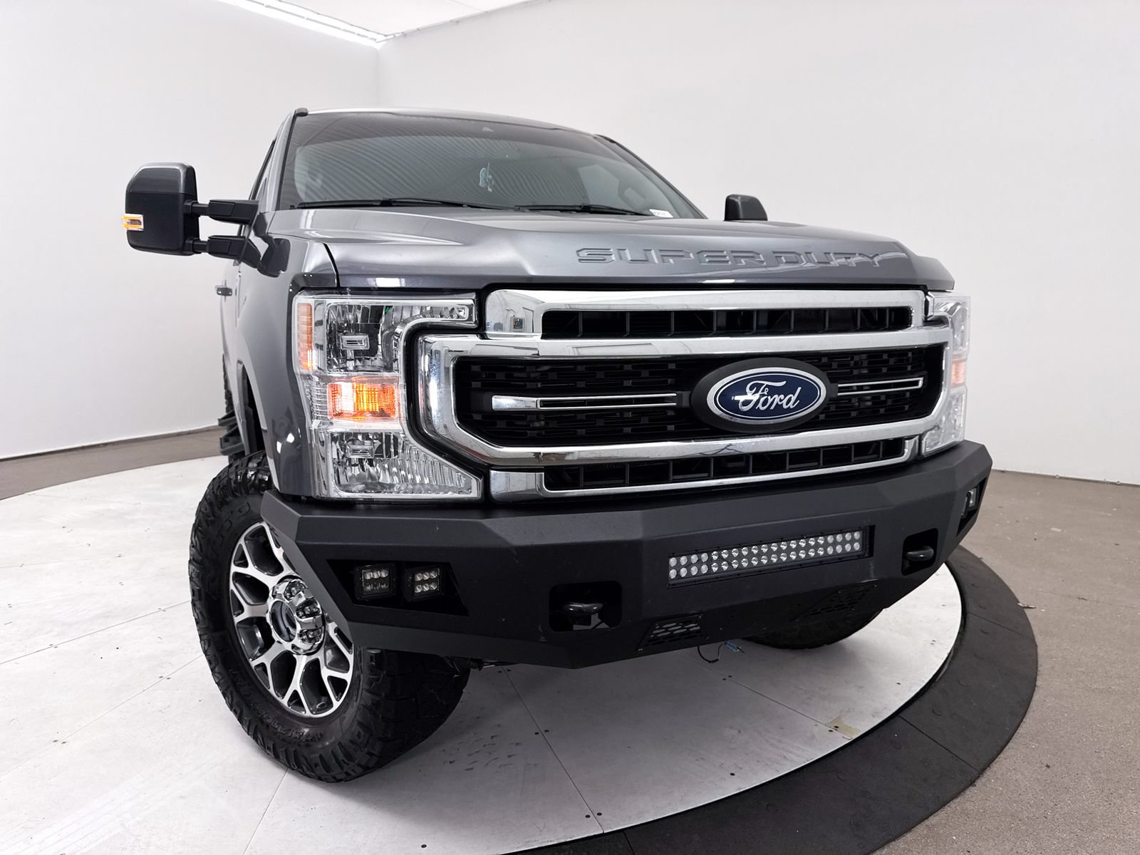 Used 2021 Ford F250 Lariat w/ Lariat Value Package AWD/4WD image 7