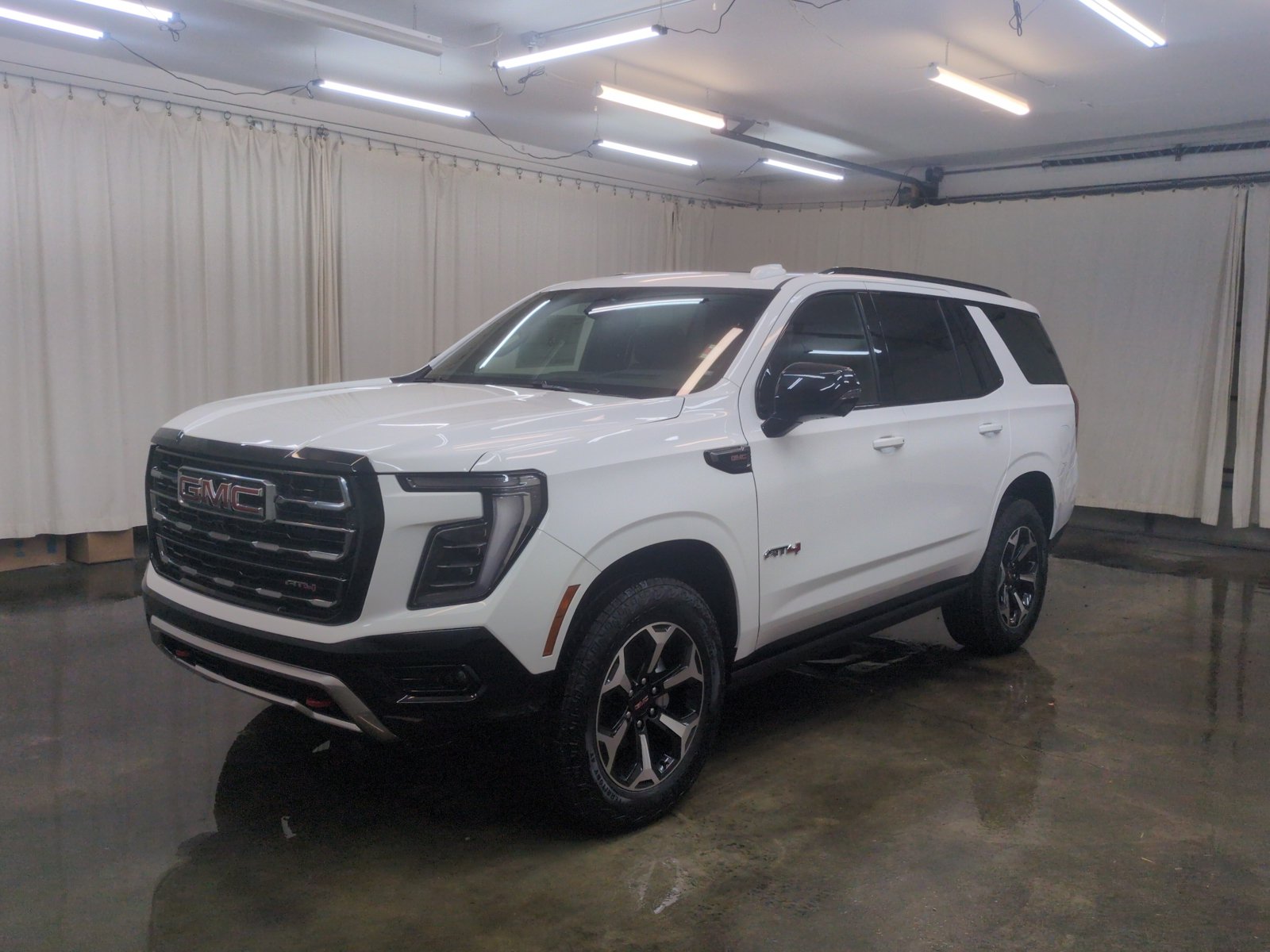 New 2026 GMC Yukon AT4 w/ AT4 Premium Package AWD/4WD image 1