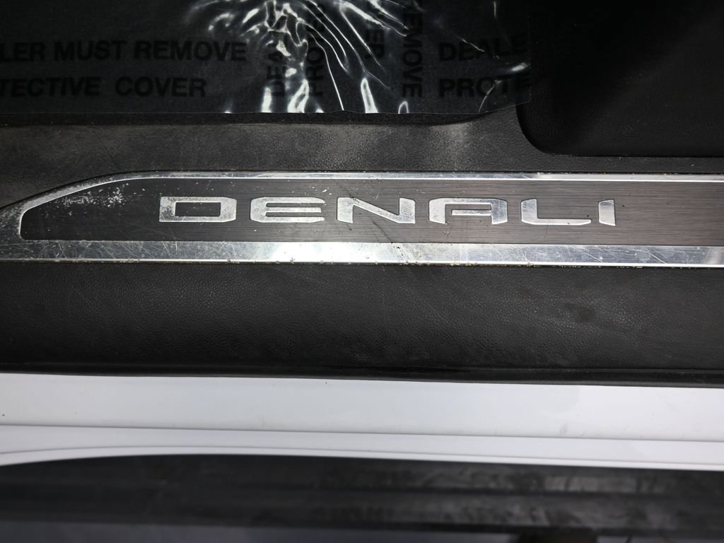 Used 2021 GMC Sierra 2500 Denali w/ Denali Ultimate Package image 27